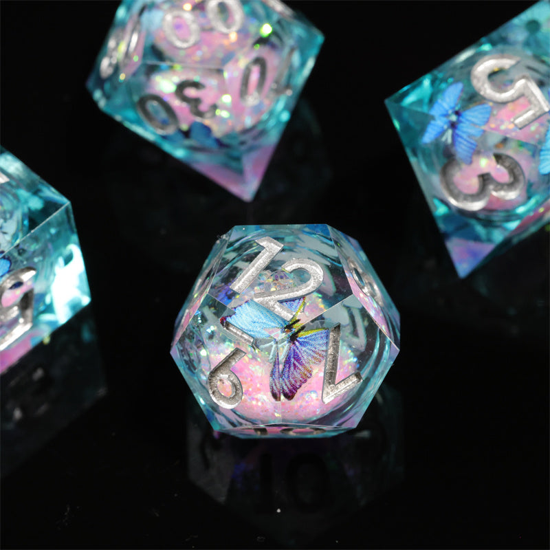 Butterfly Handmade Sharp Edge 7 Piece Dice Set