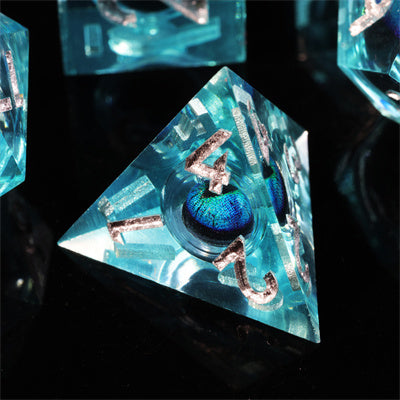 Blue Dragon Eye1 Handmade Sharp Edge 7 Piece Piece Resin d&d Dungeons and Dragons Dice Set