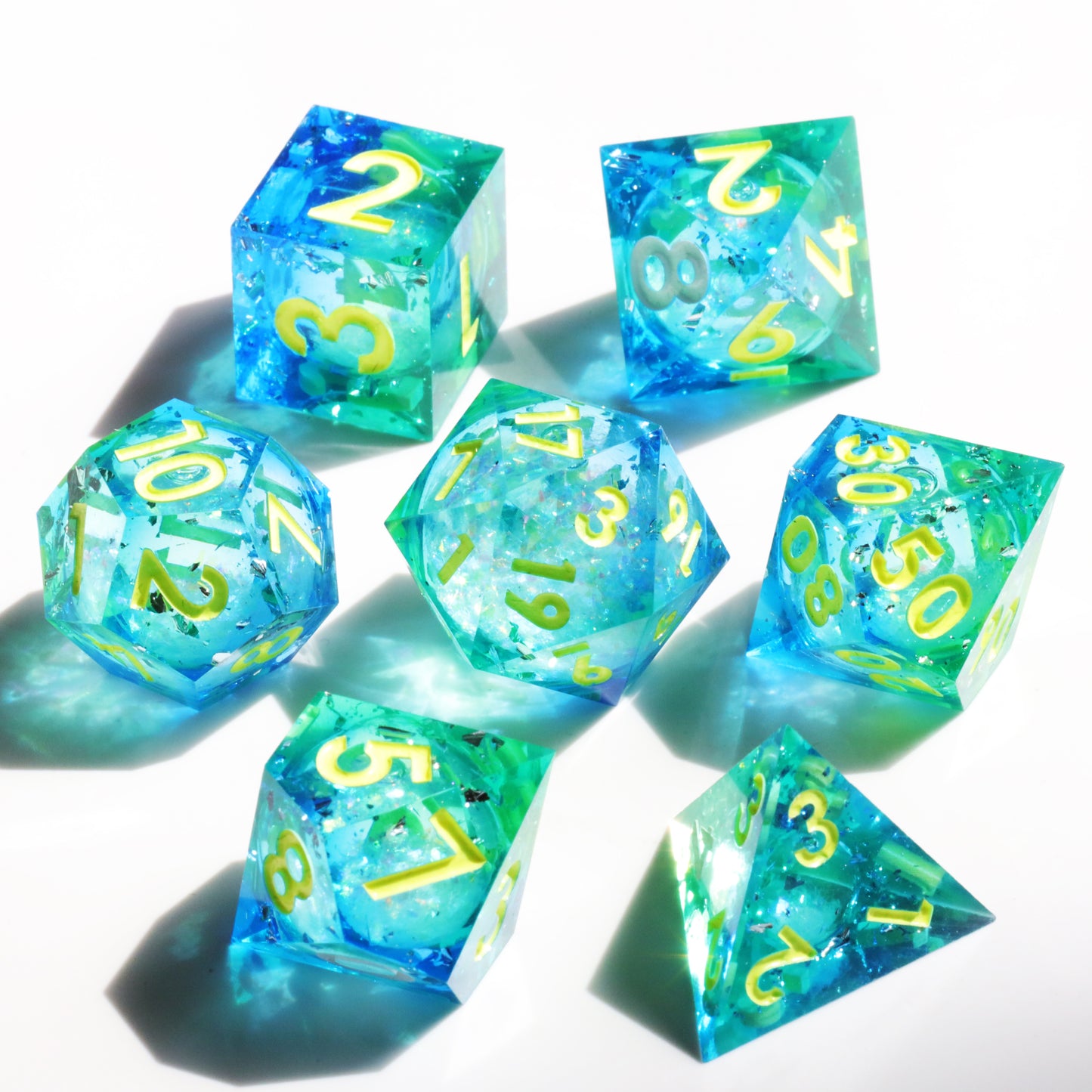 Emerald Garden Handmade Sharp Edge 7 Piece Resin d&d Dungeons and Dragons Dice Set