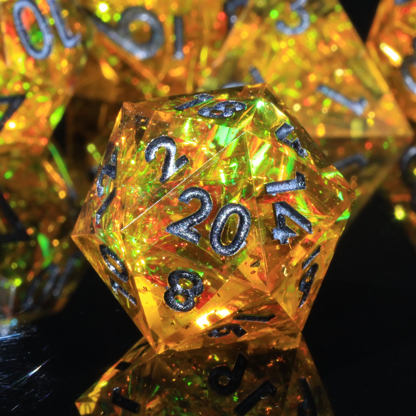 Gold Guardians Handmade Sharp Edge 7 Piece Resin d&d Dungeons and Dragons Dice Set