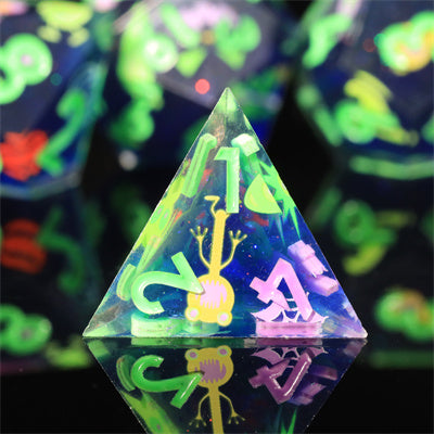 Little Monster Handmade Sharp Edge 7 Piece Resin d&d Dungeons and Dragons Dice Set