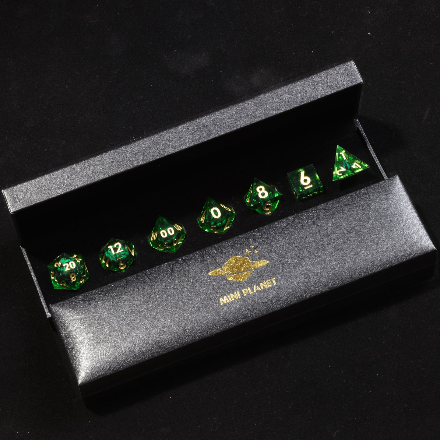 Green Dragon Eye1 Handmade Sharp Edge 7 PieceResin d&d Dungeons and Dragons Dice Set