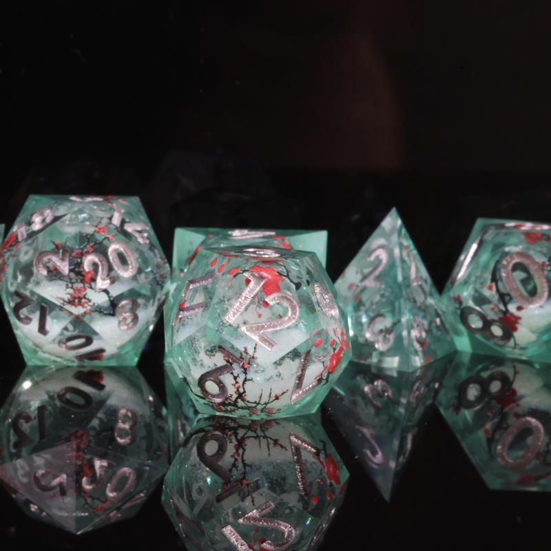 Liquid Core+Sticker Handmade Sharp Edge 7 Piece Dice Set