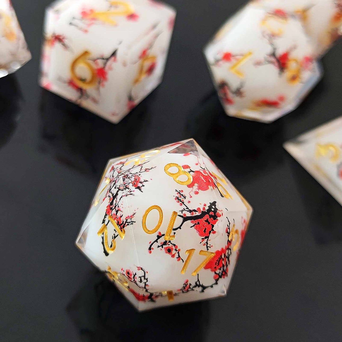 Handmade Sharp Edge 7 Piece Dice Set