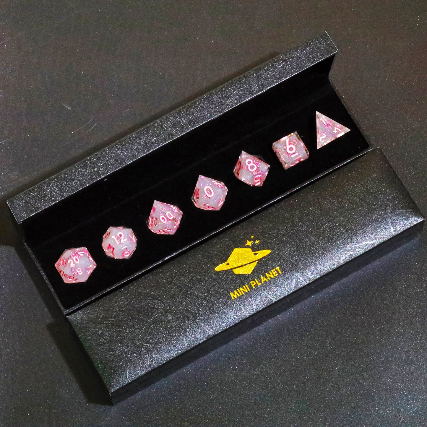 Sakura Bloom Handmade Handmade Sharp Edge 7 Piec Reesin d&d Dungeons and Dragons Dice Set