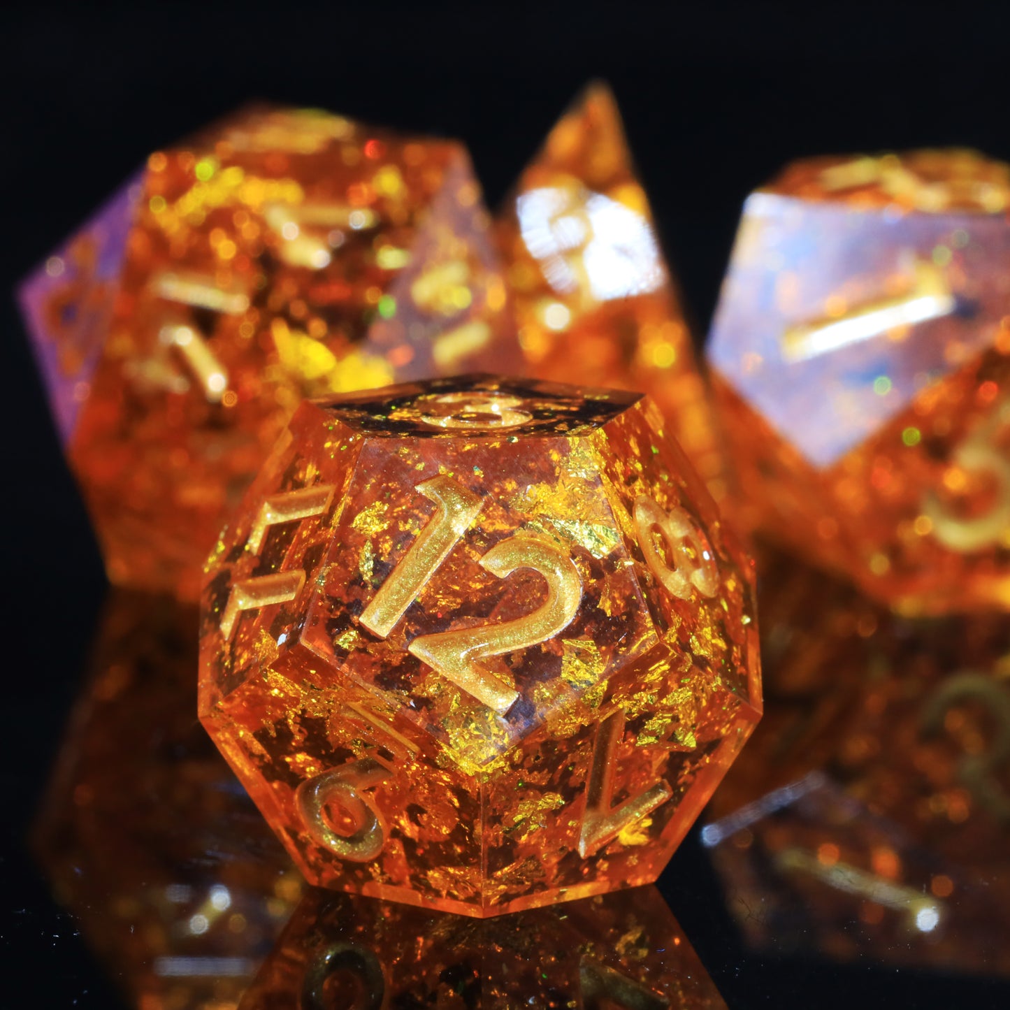 Scorching Soul Handmade Sharp Edge 7 Piece Reesin d&d Dungeons and Dragons Dice Set