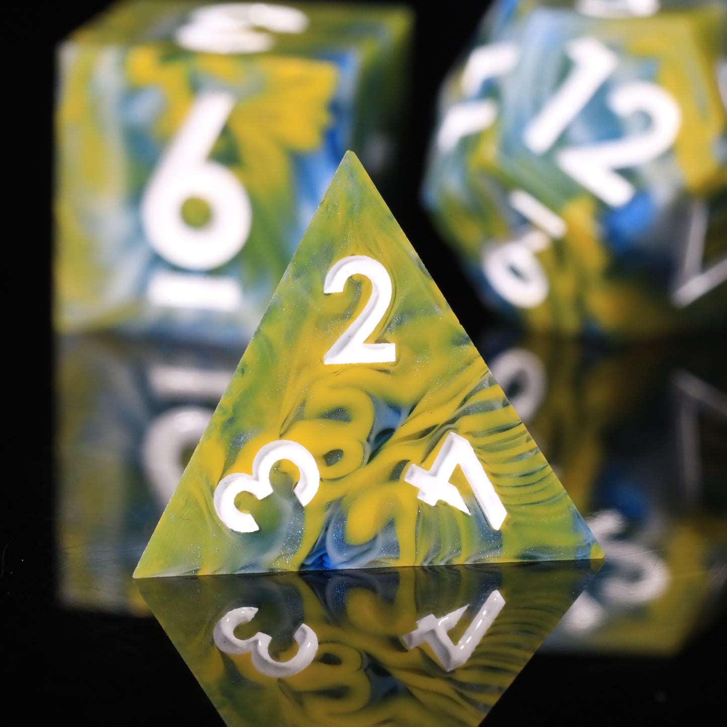 Vaporwave- Handmade Sharp Edge 7 Piece Reesin d&d Dungeons and Dragons Dice Set