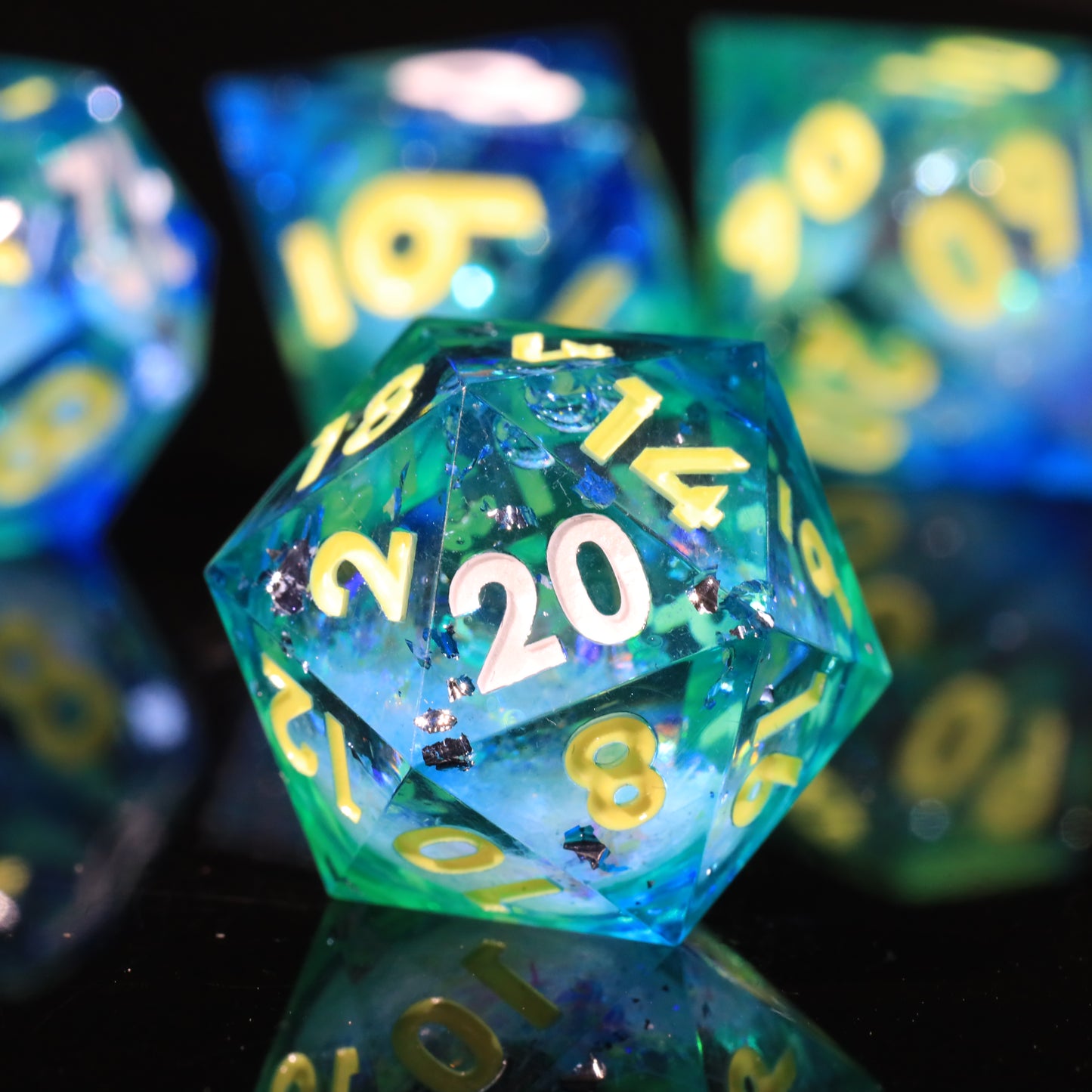 Emerald Garden Handmade Sharp Edge 7 Piece  Resin d&d Dungeons and Dragons Dice Set