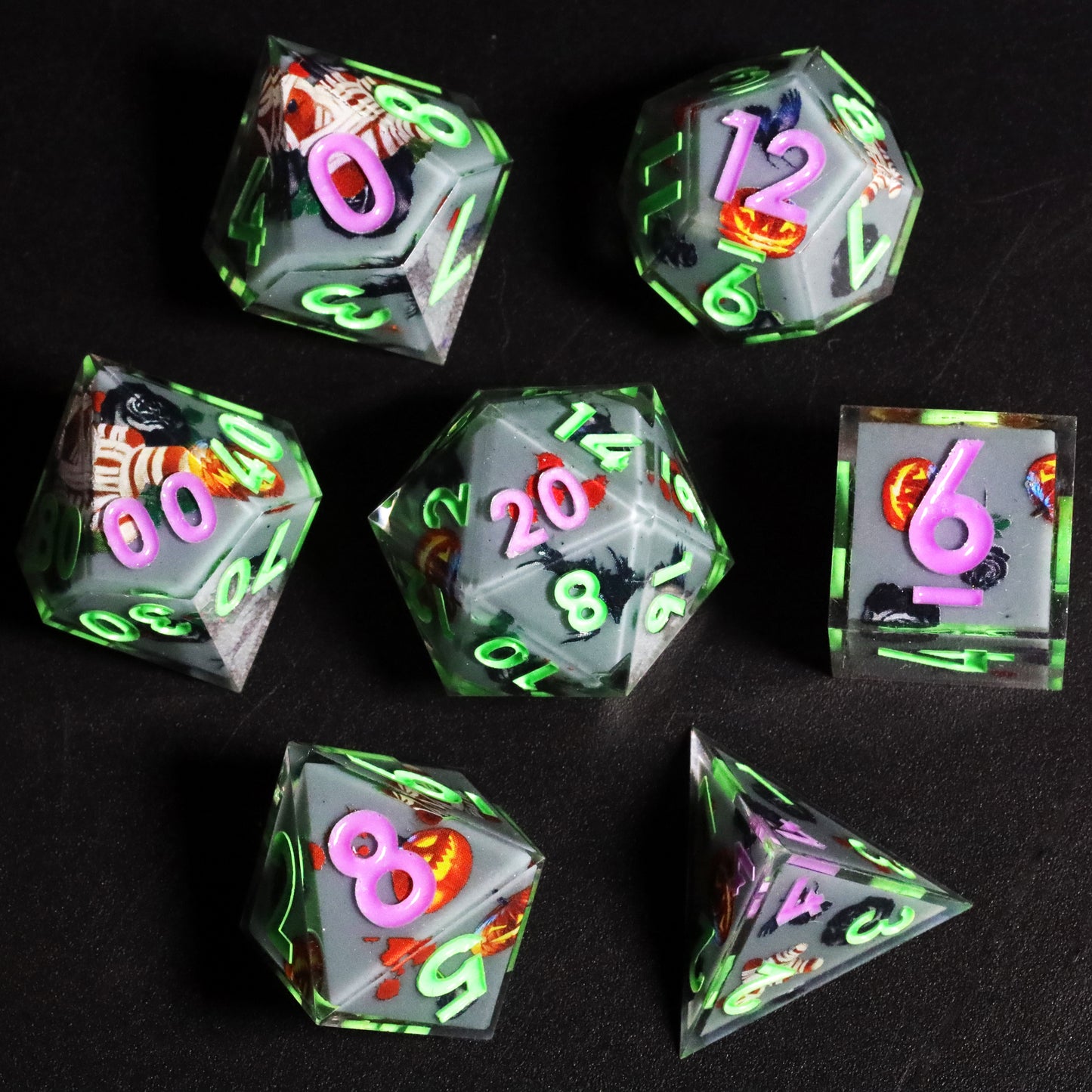 Pumpkin Handmade Sharp Edge 7 Piec Reesin d&d Dungeons and Dragons Dice Set