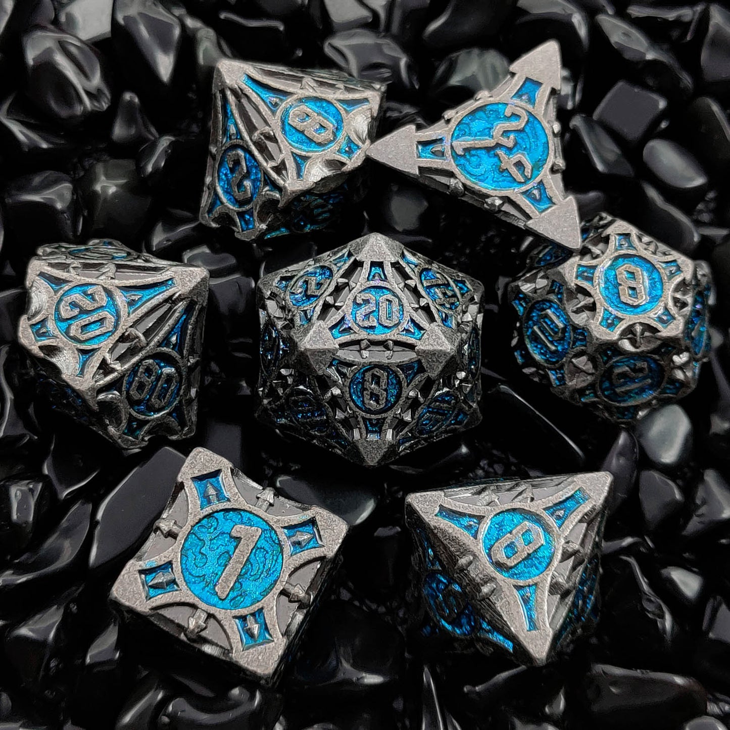 Spectral Gaze: Skull Blood Trace Resin Dice Set