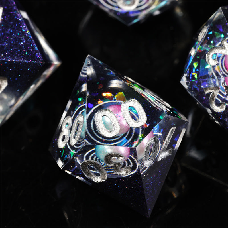 Unleash the Adventure – Exclusive Dungeons & Dragons Dice Set