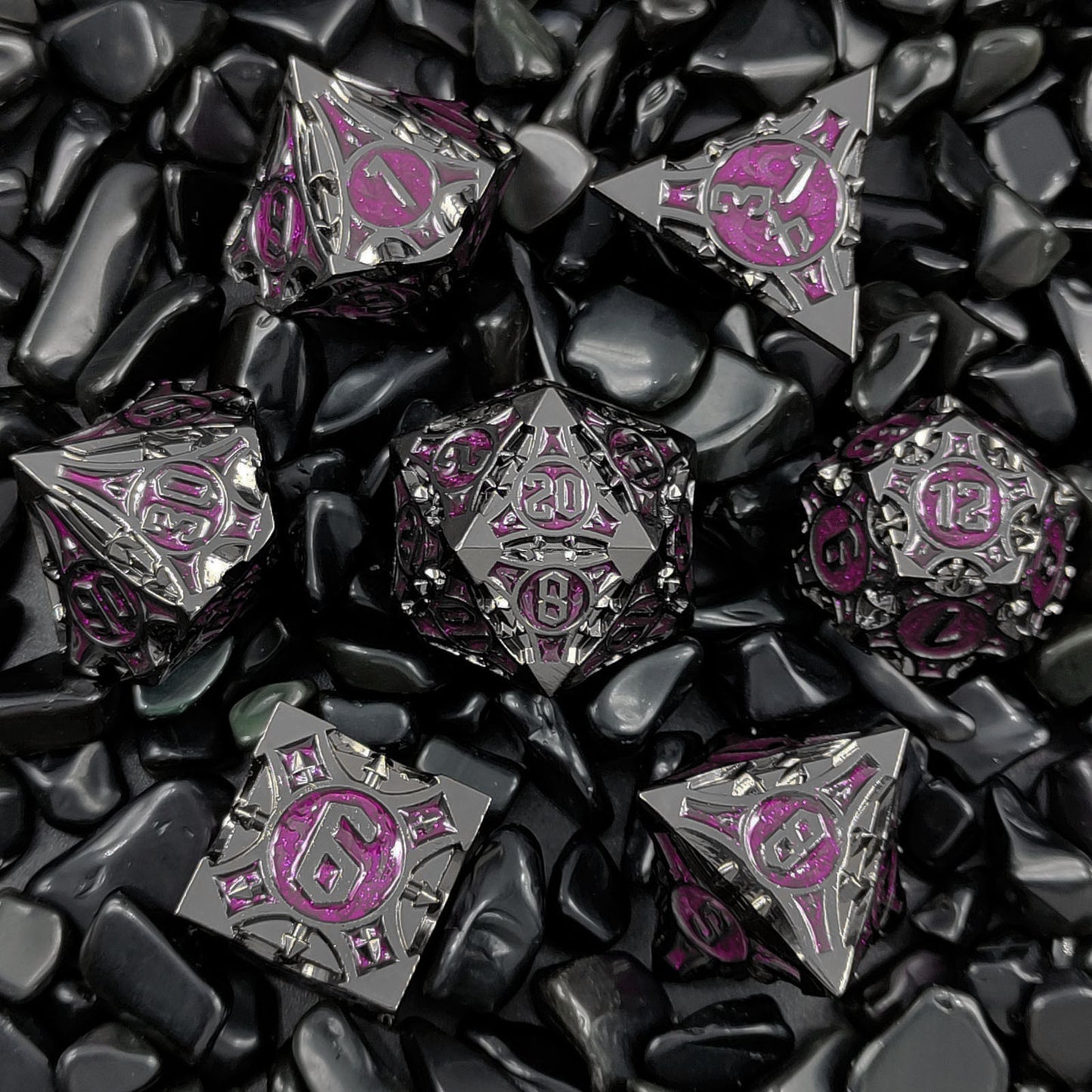 Spectral Gaze: Skull Blood Trace Resin Dice Set