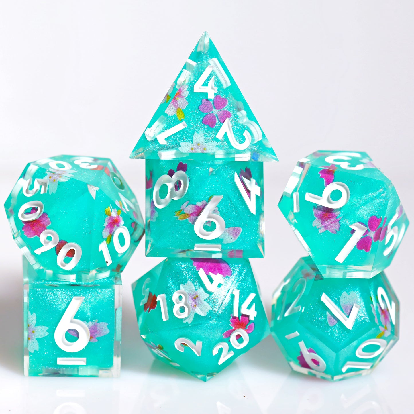 Arizona Tea Handmade Sharp Edge 7 Piece Resin d&d Dungeons and Dragons Dice Set