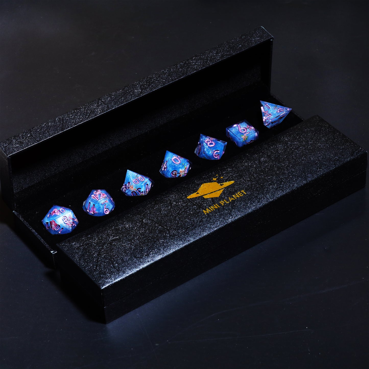 Fuji Lakes Handmade Sharp Edge 7 Piece Resin d&d Dungeons and Dragons Dice Set